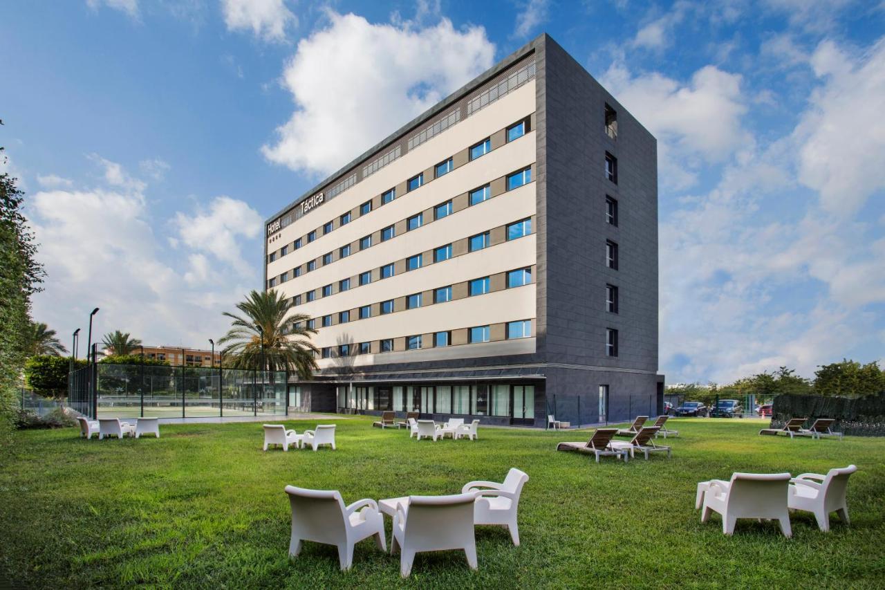 Azz Valencia Tactica Hotel Paterna Eksteriør bilde